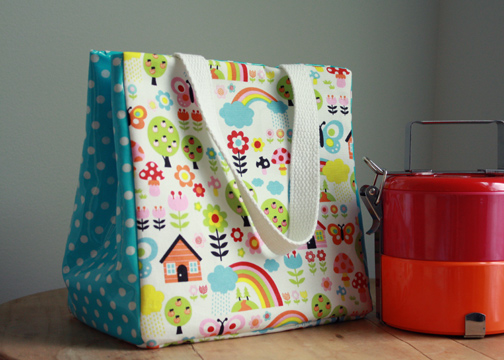 love this insulated Lunch Bag . It can hold your lunch box, napkin ...