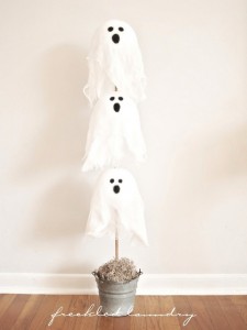 20 DIY Ghost Decorations Easy Halloween Crafts - Craftionary