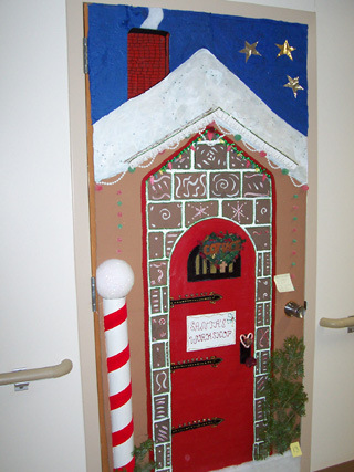 holiday door decorating ideas classroom door
