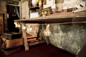 vintage-light-bulbs