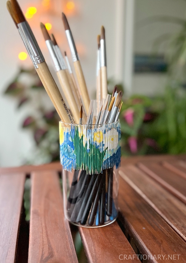 painting brush organizer and holder