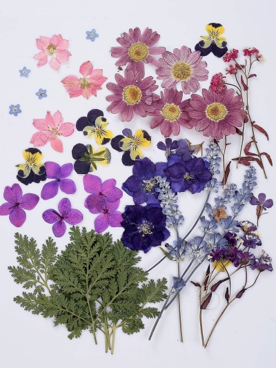 Create cute and practical small flower arrangements - Gardening4Joy