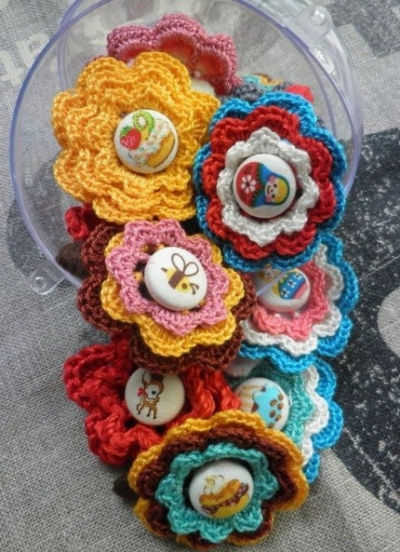 crochet button flowers with 5 petals 2