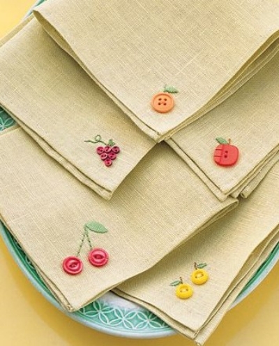 linens with button fruits