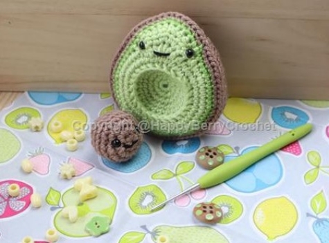 Avocado amigurumi