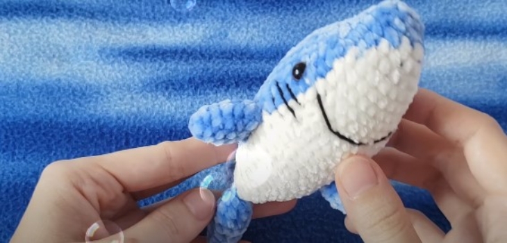 How To Crochet baby Shark