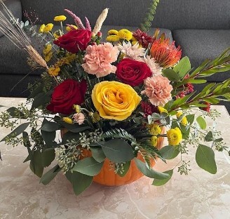 Easy pumpkin arrangement with floral foam