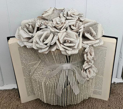 3D-Self-Standing -Book-Vase