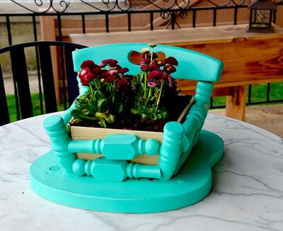 A fun tabletop DIY planter from old chairs