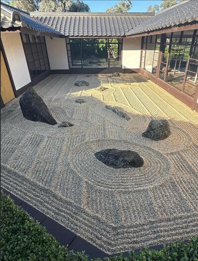 Karesansui-Zen-Garden