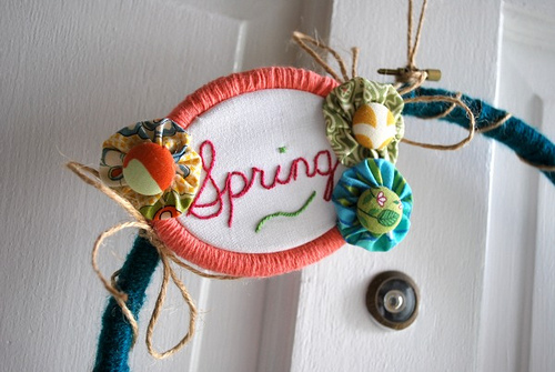 spring wreath tutorial
