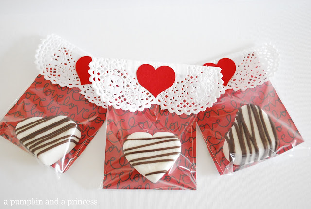 Heart Doodles Valentine's Day Wrapping Paper — Trudy's Hallmark