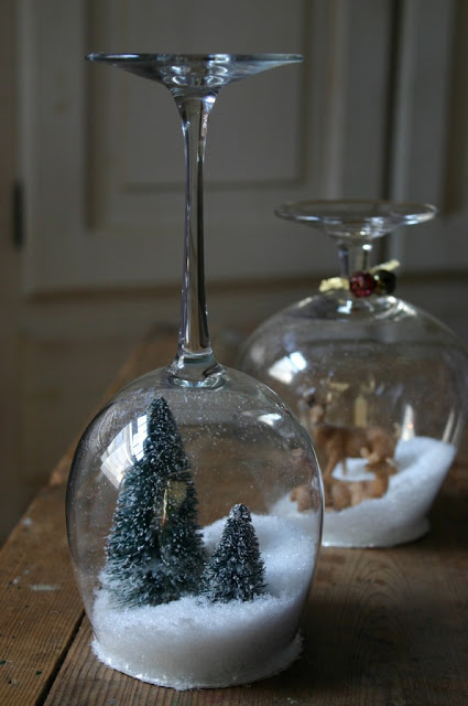 wine-glass-snow-globe-centerpiece