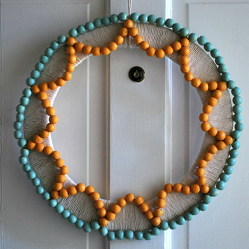 DIY-beads-wreath-tutorial