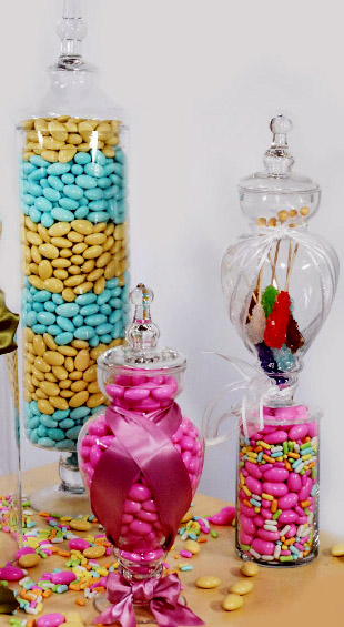 How to use Apothecary Jars with Candy to decorate