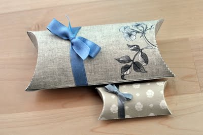 pillow gift boxes