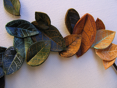 DIY-clay-leaves